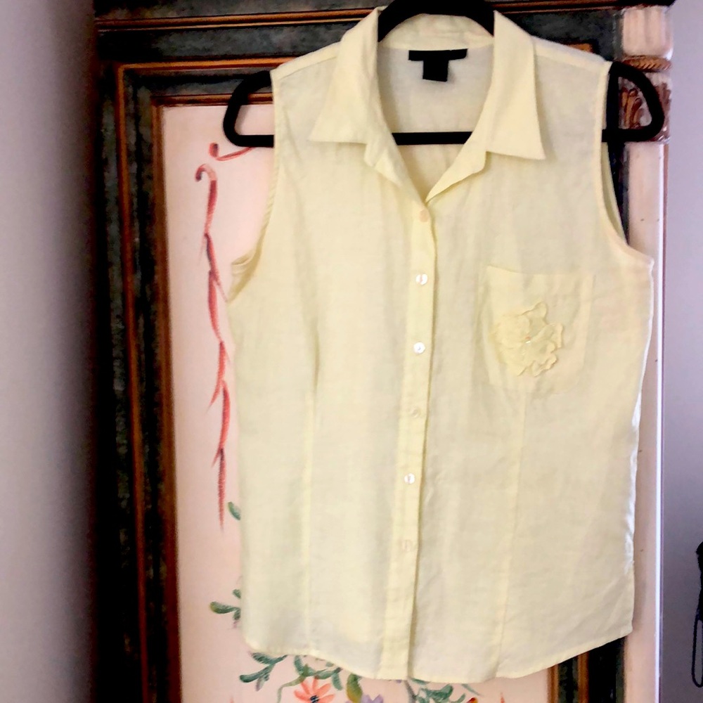 Sleeveless Linen top!